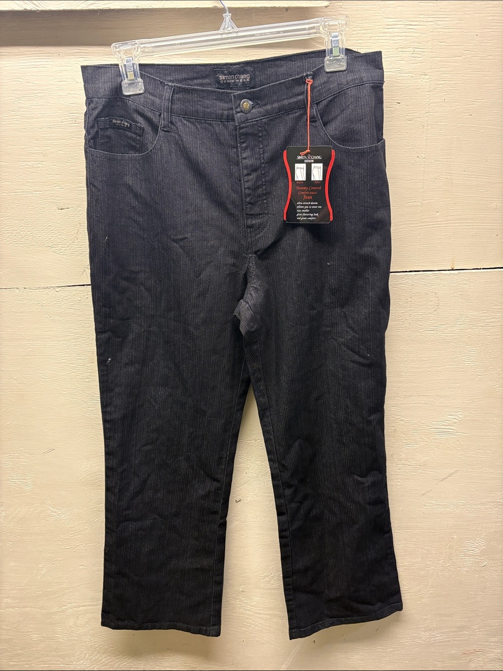 Simon Chang Women's Straight Leg Jeans in Black